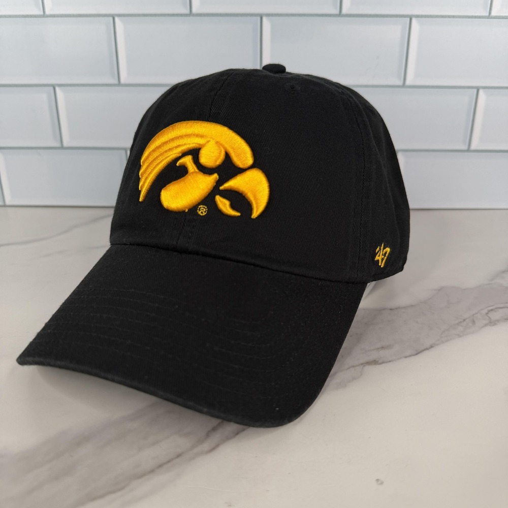 Iowa Hawkeyes Hat Cap Strap Back Youth Black‎ Yellow NCAA Football Embroidered
